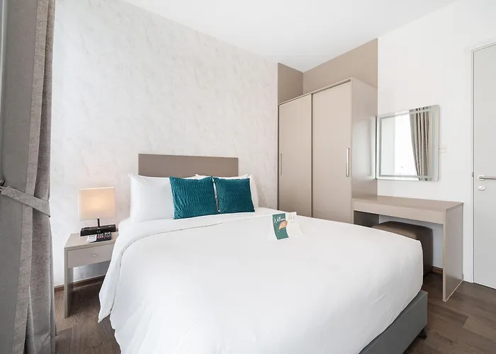 The Rich Sukhumvit Nana 4*