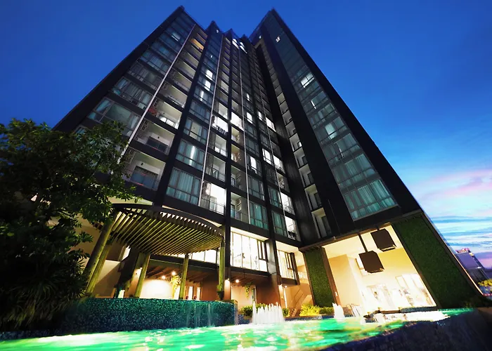 The Rich Sukhumvit Nana