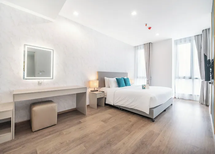 The Rich Sukhumvit Nana Hotel