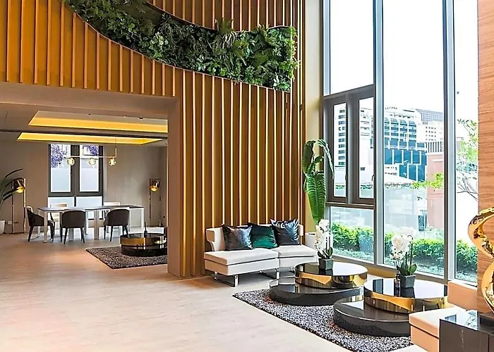 Hotel The Rich Sukhumvit Nana 4*
