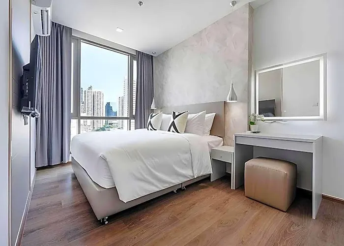 The Rich Sukhumvit Nana 4*