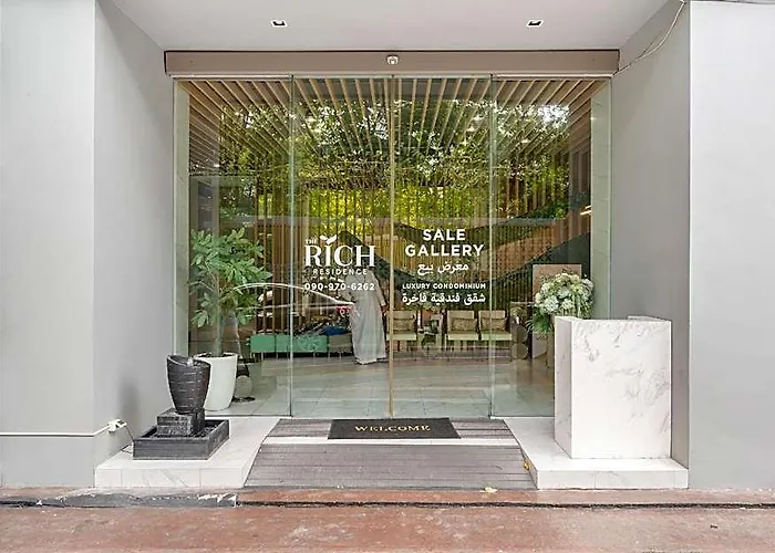 The Rich Sukhumvit Nana